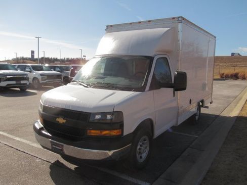 New 2024 Chevrolet Express 3500 w/ Power Convenience Package image 7