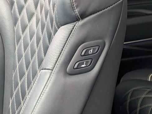 Used 2024 Genesis GV80 3.5T Prestige w/ Prestige Package image 28