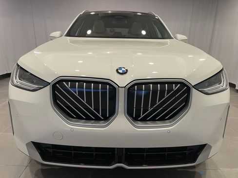 New 2026 BMW X3 xDrive30 w/ Convenience Package image 2