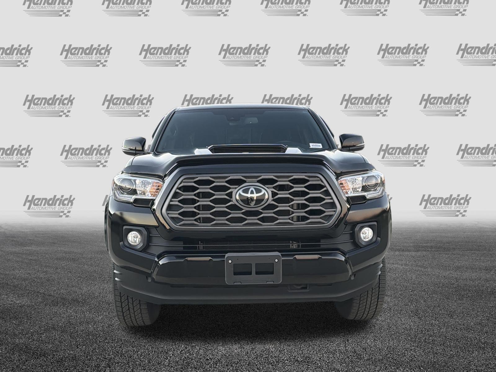 Used 2023 Toyota Tacoma TRD Sport AWD/4WD image 3