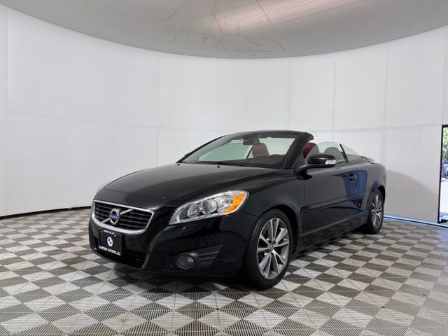 Used 2013 Volvo C70 T5 w/ Climate Pkg FWD image 3