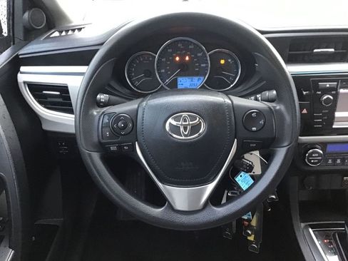 Used 2014 Toyota Corolla LE image 13