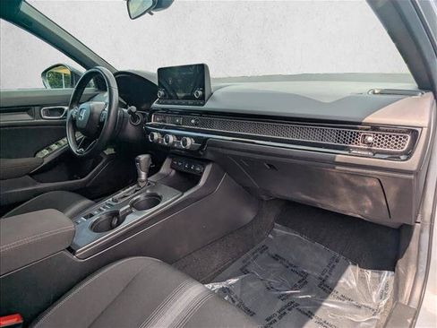 Used 2025 Honda Civic Sport image 25