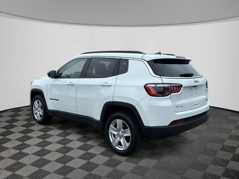 Certified 2022 Jeep Compass Latitude w/ Convenience Group AWD/4WD image 5