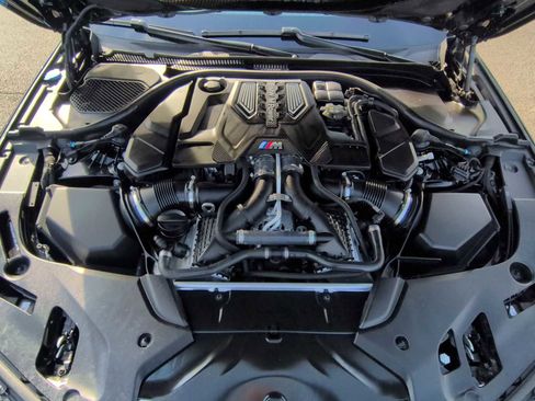 Used 2023 BMW M5 w/ Executive Package image 15