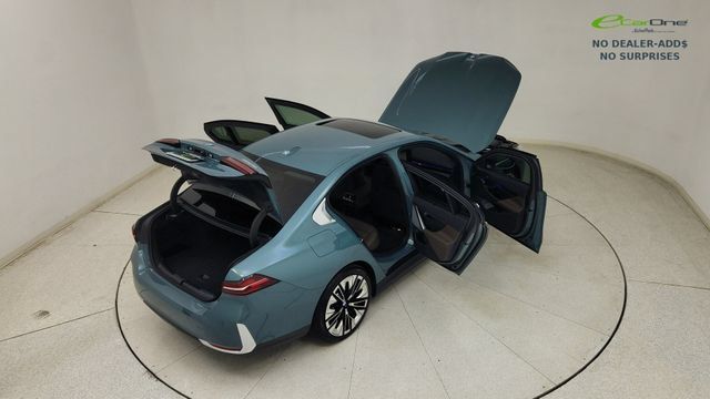 Used 2026 BMW i5 xDrive40 AWD/4WD image 35