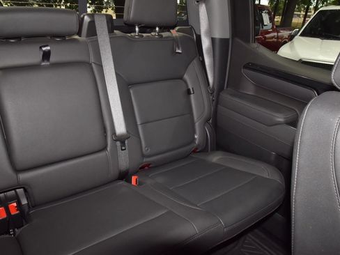 Used 2025 Chevrolet Silverado 1500 LTZ AWD/4WD image 21