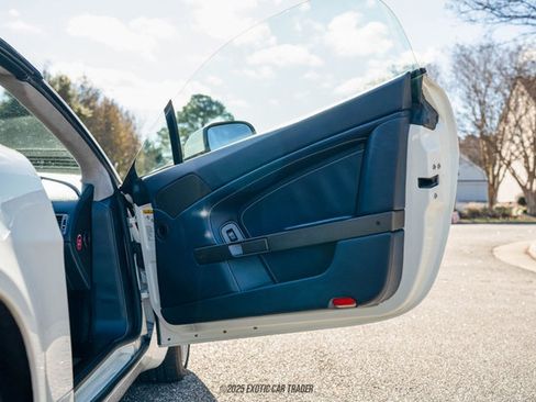 Used 2008 Aston Martin V8 Vantage Roadster 6-Speed image 39