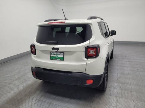 Used 2017 Jeep Renegade Altitude image 7