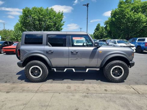 Used 2023 Ford Bronco Badlands AWD/4WD image 9