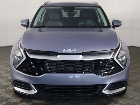 Used 2023 Kia Sportage EX image 11