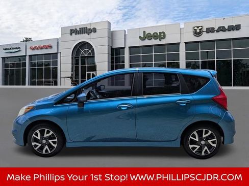 Used 2016 Nissan Versa Note SR w/ SR Tech Package FWD image 6