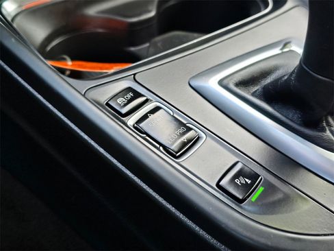 Used 2014 BMW 328i Gran Turismo xDrive image 30