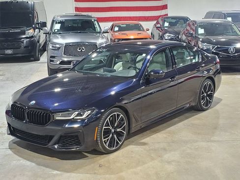 Used 2022 BMW 540i w/ M Sport Package RWD image 41