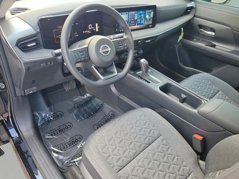 New 2026 Nissan Kicks SV w/ SV Premium Package image 19