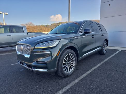 Used 2022 Lincoln Aviator Reserve w/ Elements Package Plus image 8