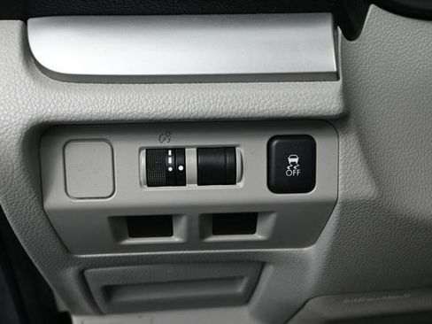 Used 2016 Subaru Forester 2.5i Premium w/ Protection Package #1 AWD/4WD image 24