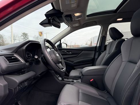 Used 2025 Subaru Ascent Onyx Edition image 18