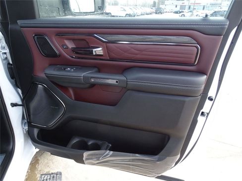 Used 2025 RAM 1500 Limited image 6