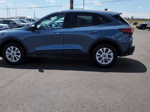 Certified 2025 Ford Escape Active AWD/4WD image 3