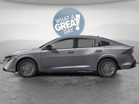 New 2026 Nissan Sentra SL FWD image 2