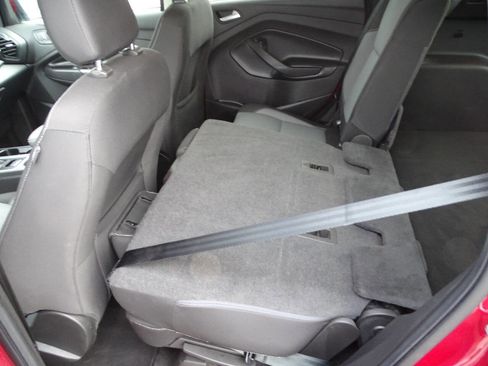 Used 2018 Ford Escape SE w/ SE SYNC Package image 31