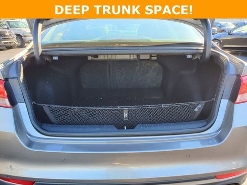 Used 2018 Kia Optima LX w/ Convenience Package image 6