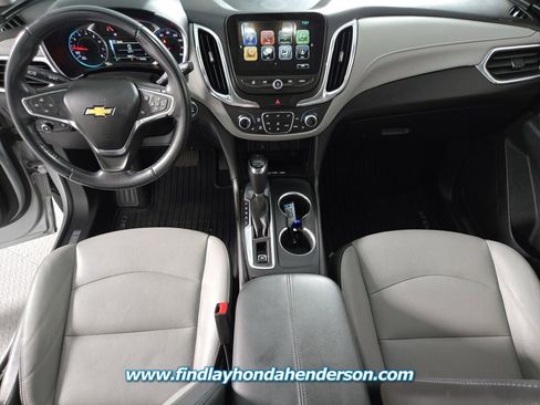 Used 2018 Chevrolet Equinox Premier image 16