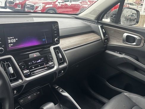 Used 2022 Kia Sorento X-Line EX image 30