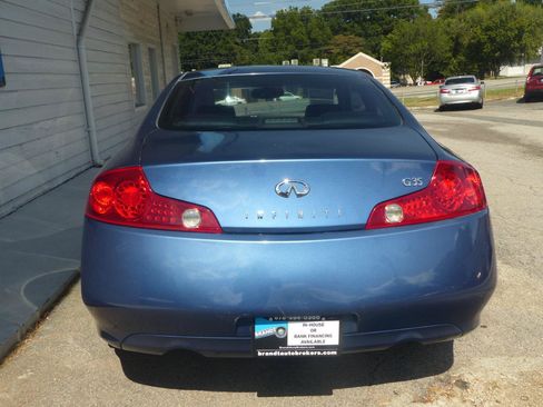 Used 2005 INFINITI G35 Coupe w/ (P01) Premium Pkg RWD image 6