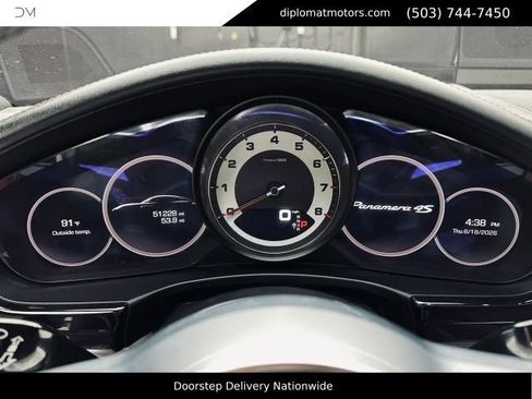 Used 2018 Porsche Panamera 4S AWD/4WD image 32