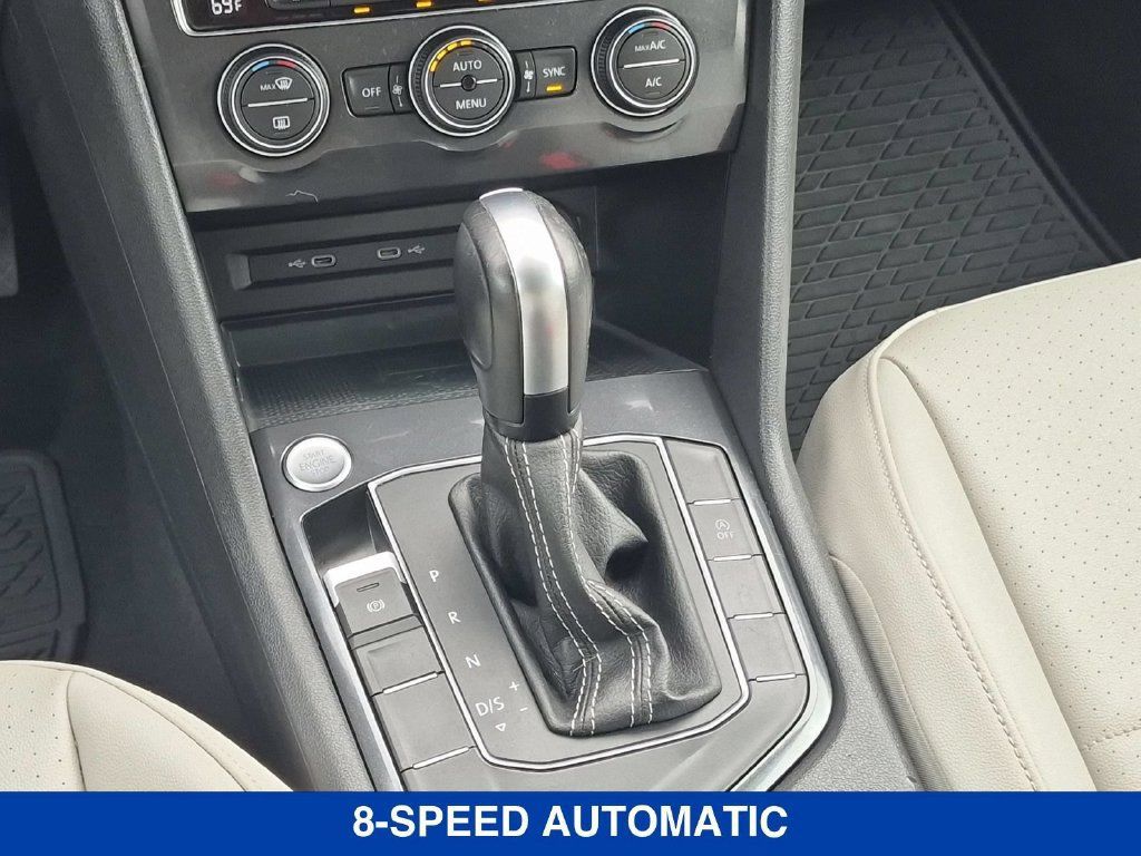 Used 2021 Volkswagen Tiguan SE FWD image 27