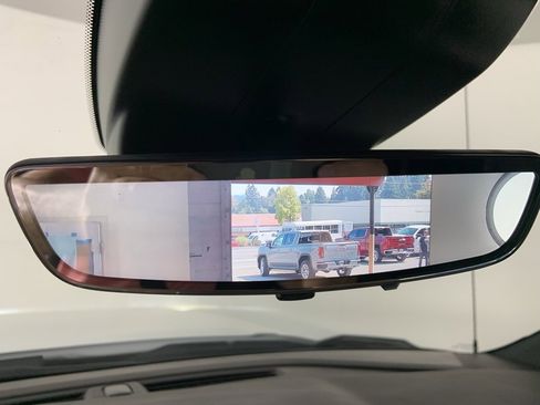 Used 2025 GMC Sierra 1500 AT4 w/ Technology Package image 17