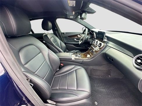 Used 2018 Mercedes-Benz C 300 4MATIC Sedan image 25