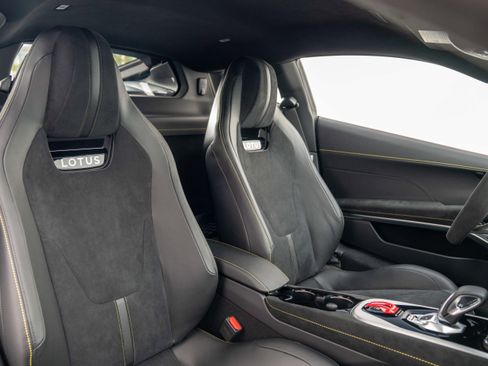 Used 2024 Lotus Emira First Edition image 29