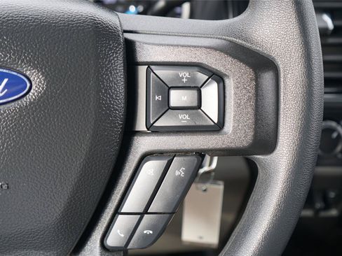 Certified 2022 Ford F350 XLT w/ XLT Value Package RWD image 16
