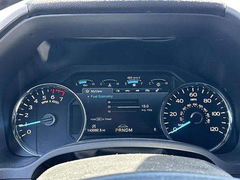 Used 2018 Ford F150 Platinum w/ Equipment Group 701A Luxury AWD/4WD image 15