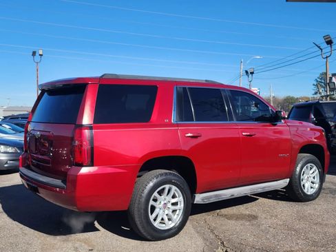 Used 2015 Chevrolet Tahoe LT w/ Luxury Package RWD image 4