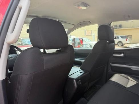 Used 2014 Toyota Tundra SR5 AWD/4WD image 7