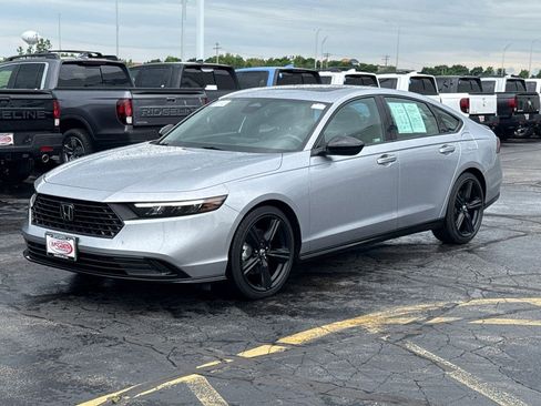 Certified 2023 Honda Accord Sport image 7