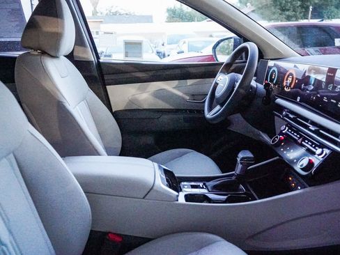 New 2026 Hyundai Tucson SEL image 19