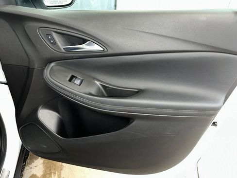 Certified 2022 Buick Encore GX Preferred w/ Cold Weather Comfort Package image 28