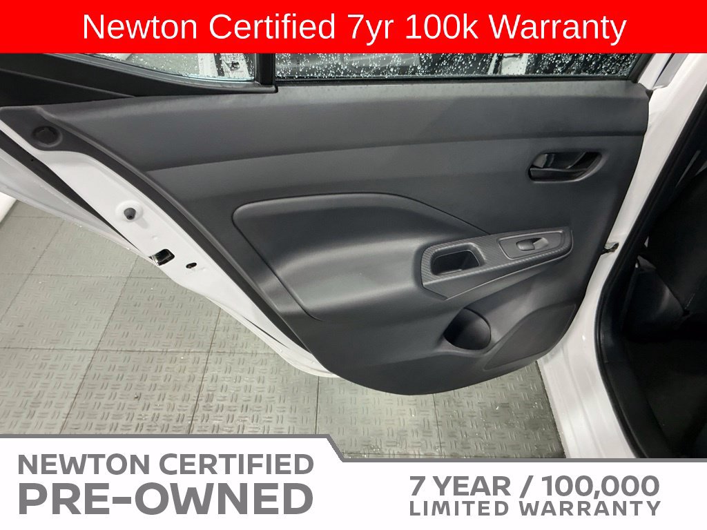 Used 2025 Nissan Versa S w/ Trunk Package FWD image 32