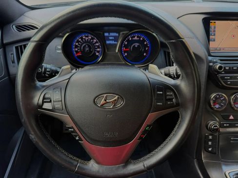 Used 2016 Hyundai Genesis Coupe 3.8 RWD image 25