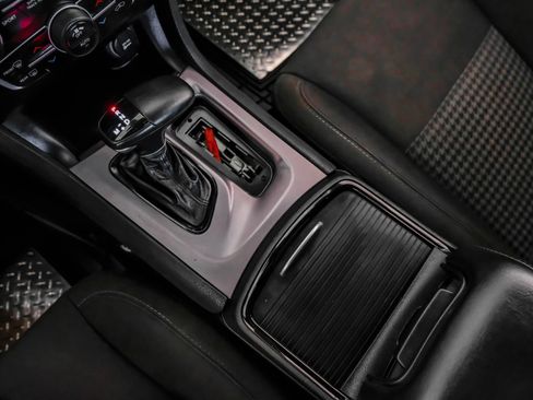 Used 2019 Dodge Charger R/T image 25