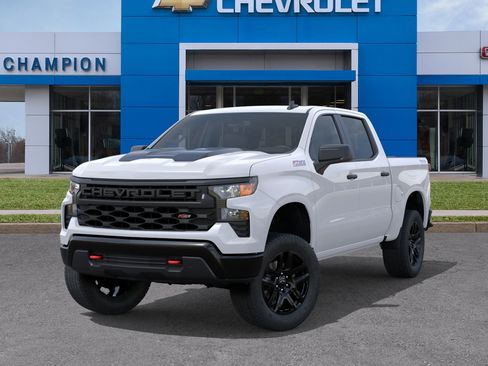 New 2026 Chevrolet Silverado 1500 Custom Trail Boss w/ LPO, Dark Essentials Package AWD/4WD image 6