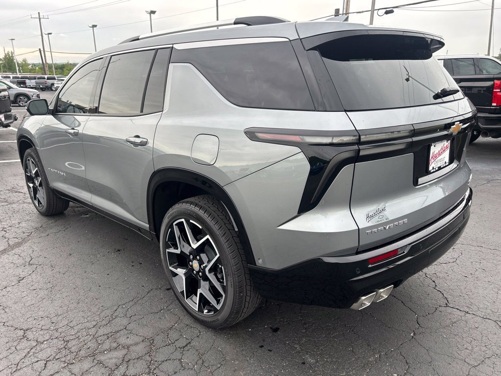 New 2026 Chevrolet Traverse High Country FWD image 7