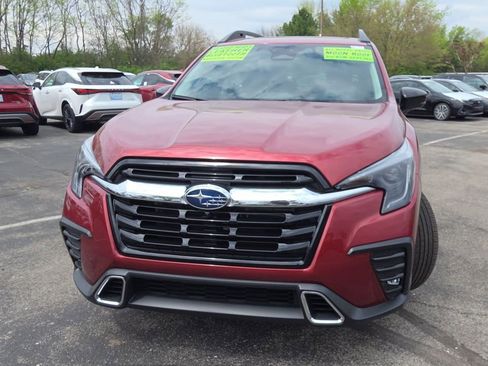 Certified 2025 Subaru Ascent Touring AWD/4WD image 3