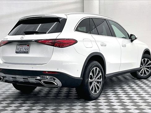Certified 2023 Mercedes-Benz GLC 300 image 11