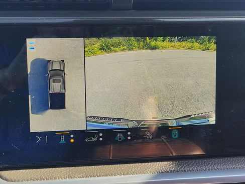 Used 2023 GMC Sierra 1500 Denali w/ Denali Reserve Package image 26